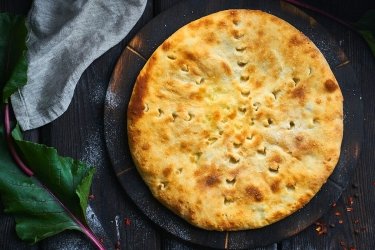 Подарок: Пирог с свекольными листьями 300гр
